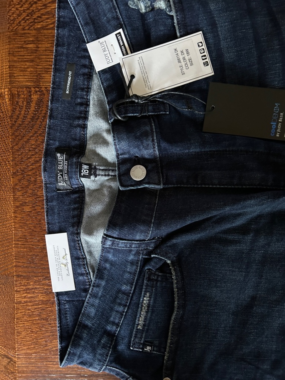 Judy Blue Dark Wash Boyfriend Jeans - Picture 2 of 5